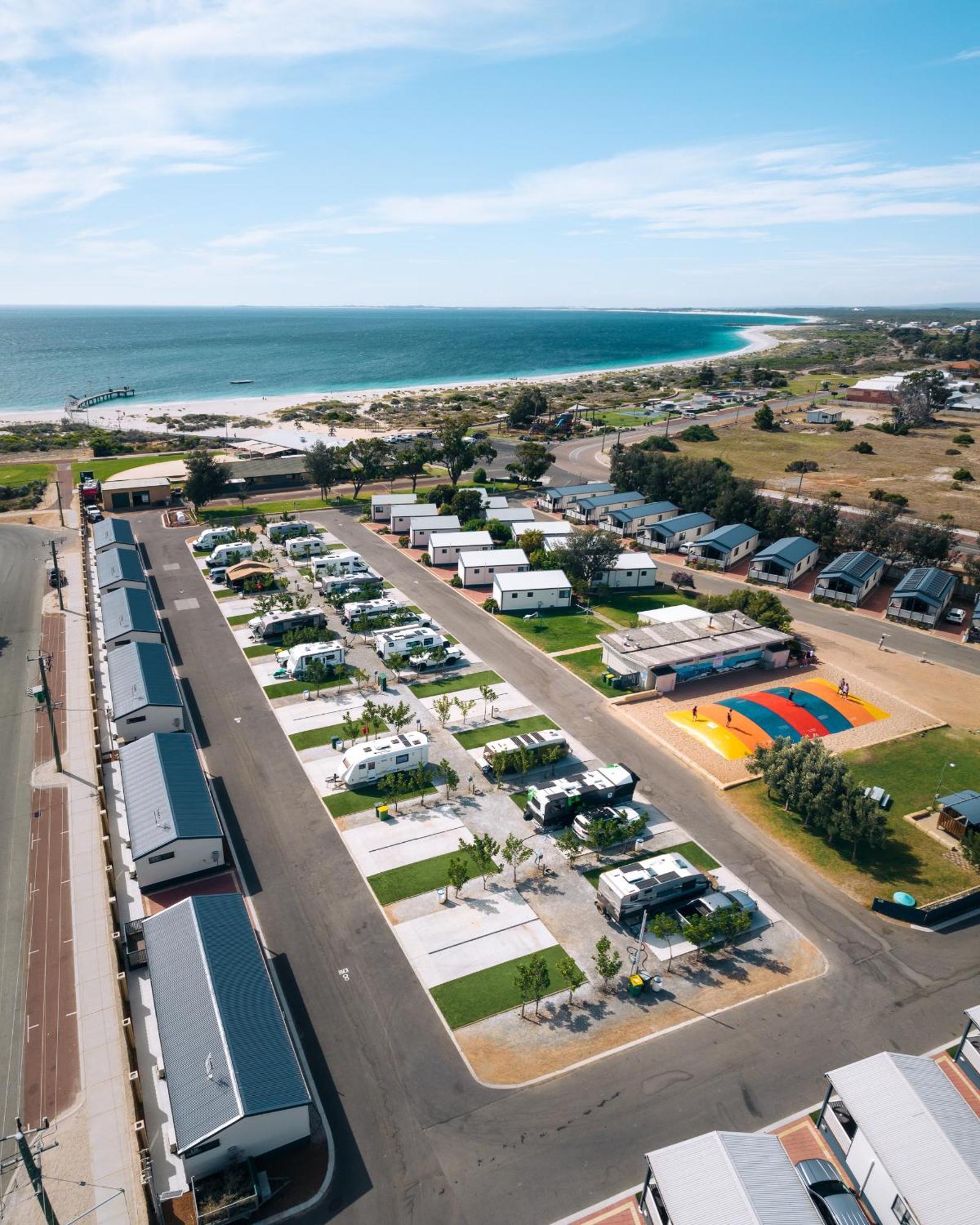 Отель Jurien Bay Tourist Park Экстерьер фото