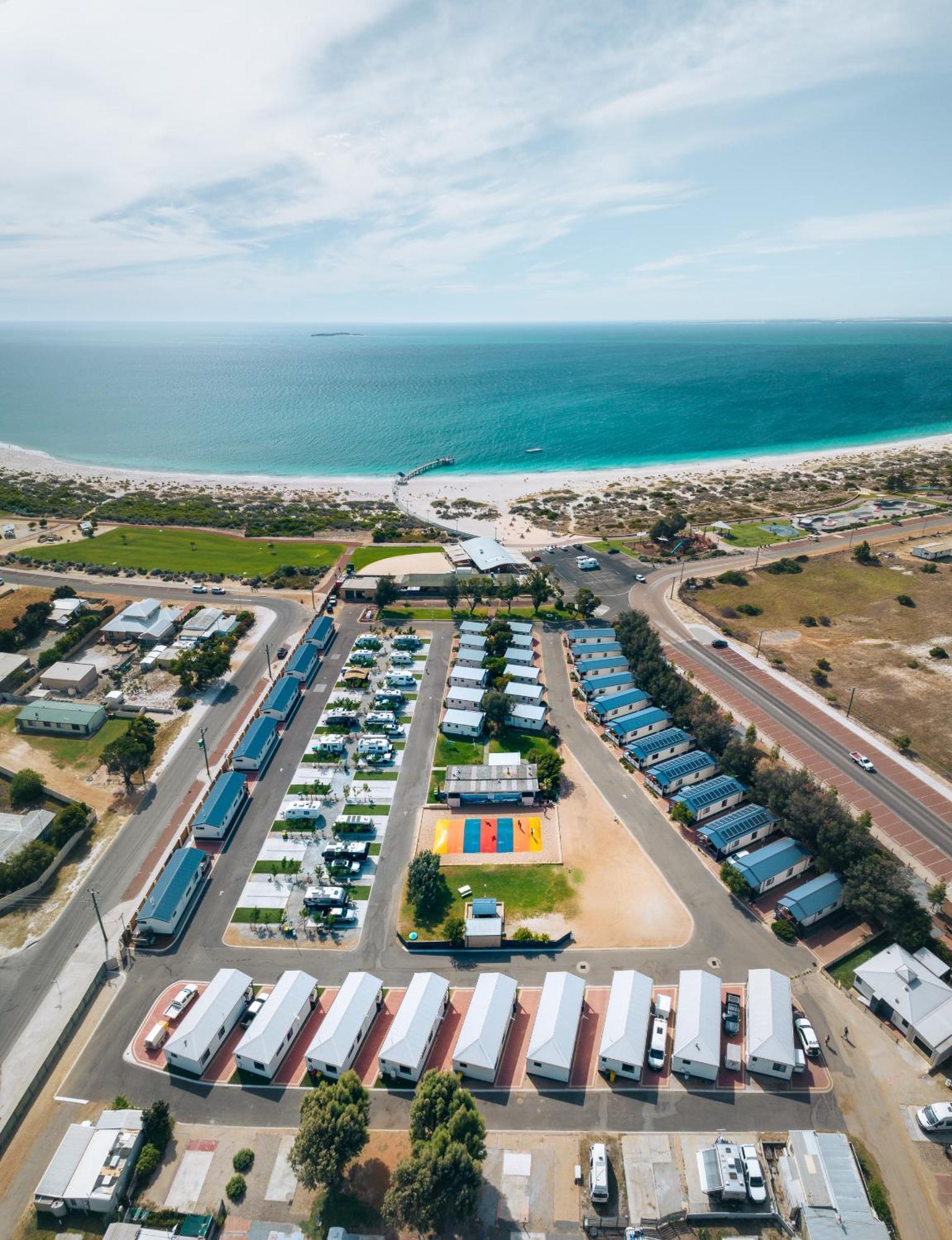 Отель Jurien Bay Tourist Park Экстерьер фото